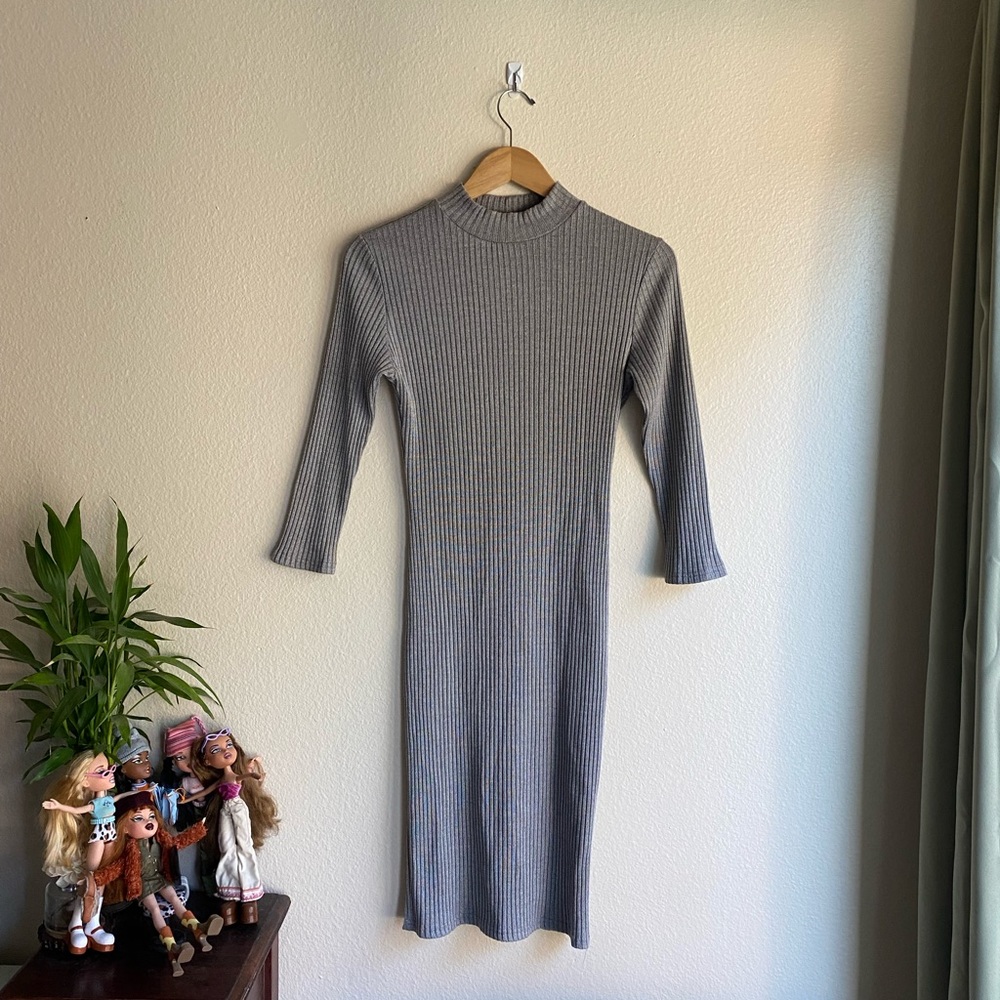Size 14 Ribbed Midi Dress